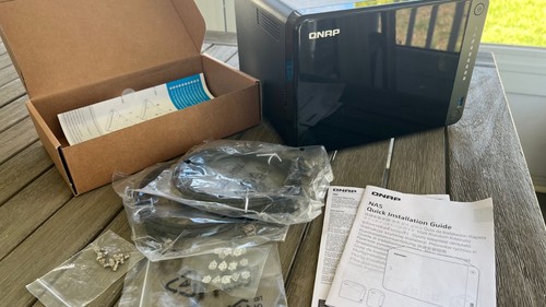 Qnap 653d 6 bay - 6-bay, nas