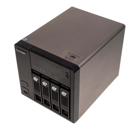 Nas qnap 439 - 0gb, intel